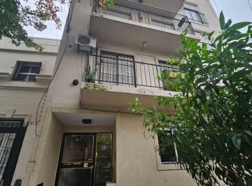 Departamento de 2 ambientes, Coghlan · Alquiler 2 Ambientes en Excelente Ubicación! en Muy Buen Estado