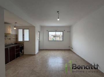 Departamento · 34m² · 2 Ambientes · Dpto en Alquiler 2 Amb. con Balcón Al Frente