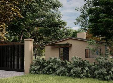 Casa · 190m² · 5 Ambientes · 3 Cocheras · Venta Casa Roldan! 3 Dorm. con Piscina