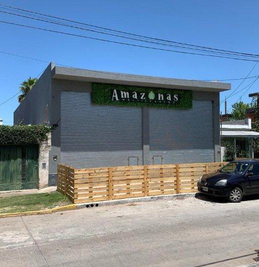 Local comercial · 248m²