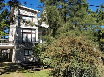 Casa de 5 ambientes, Mar de las Pampas · La Niña. Casa en Venta. Mar de Las Pampas 100 m del Mar