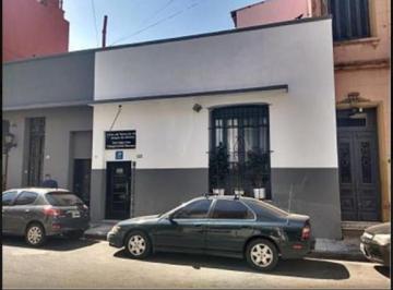 Local comercial de 2 ambientes, San Telmo · Excelente Salón Comercial! Se Considerará Permuta o Financiación Privada