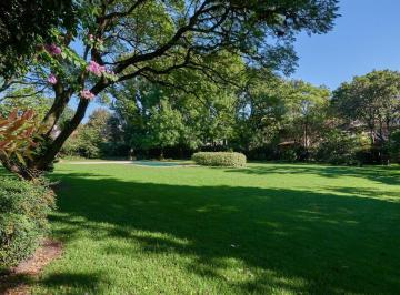 Terreno · 330m² · 4 Ambientes · 1 Cochera · Casa - San Isidro
