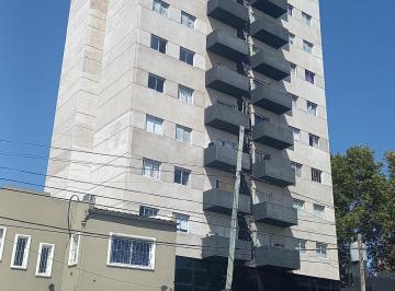 Garage , Tres de Febrero · Cochera Venta Ciudadela Pago Financiado Escucha Ofertas