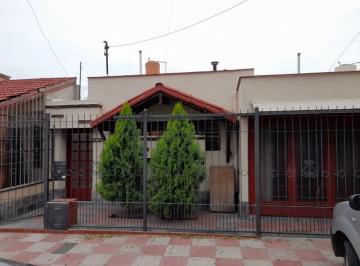 Casa de 5 ambientes, Ciudad de Mendoza · Casa en Venta Ciudad de Mendoza