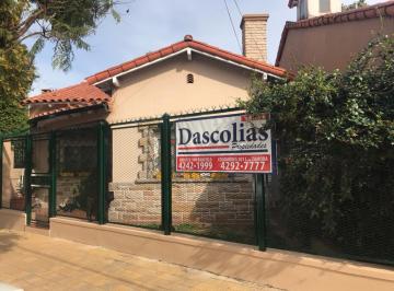 Casa de 4 ambientes, Lomas de Zamora · Nuevas Condiciones! Muy Lindo Chalet en Excelente Ubicación!