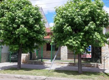 Casa · 1m² · Chalet Lote Propio - El Palomar (Centro)