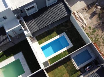 Casa de 4 ambientes, Córdoba · Docta - Casa - Oportunidad - Cordoba - Inversion
