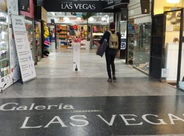 Local comercial , Belgrano · Galeria Las Vegas! Local en Pb