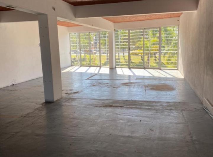 Oficina comercial · 450m² · 6 Cocheras
