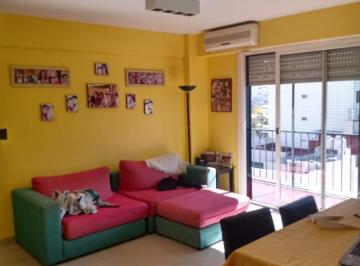 Departamento · 72m² · 3 Ambientes · 1 Cochera · Amplio Departamento 3 Ambientes con Cochera