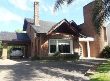 Casa · 206m² · 5 Ambientes · 4 Cocheras · Casa Venta Moreno "Banco Provincia"