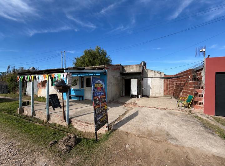 Casa · 1m² · 4 Ambientes