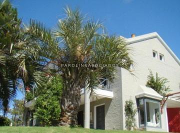 Foto1 · Casa en Venta de 5 Dorm. en Punta del Este.