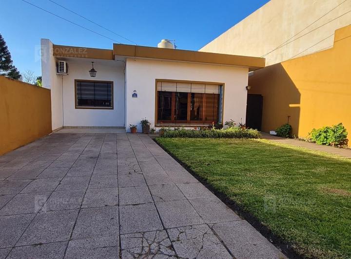 Casa · 180m² · 4 Ambientes