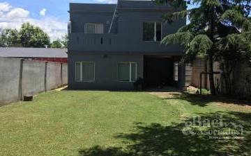 Casa · 95m² · 3 Ambientes · 1 Cochera · Casa - Canning (Ezeiza)