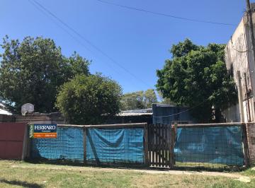 Casa de 6 ambientes, Presidente Perón · Casa en Venta