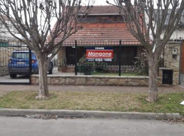 Casa de 4 ambientes, Lomas de Zamora · Chalet en Dos Plantas/apta Credito
