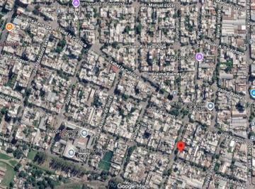 Casa de 7 ambientes, Córdoba · Venta Casona Esquina a Reciclar o Terreno Para Desarrollo Inmobiliario - Barrio Alta Cordoba