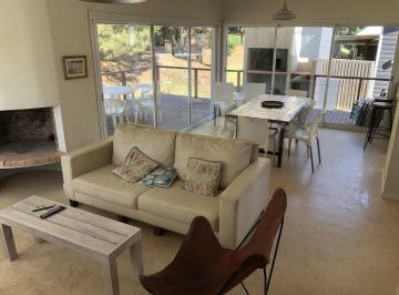 Casa · 183m² · 4 Ambientes · 2 Cocheras · Costa Esmeralda Casa 243 m² C/ 3 Dorm. Lote 474 D 2 Lote 474
