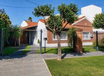 Casa de 5 ambientes, Ituzaingó · Preciosa Casa en Ituzaingo Norte