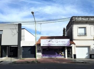 Local comercial · 207m² · 1 Dormitorio · 1 Cochera · Local - Barrio 30 de Octubre