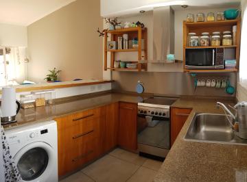 Departamento de 3 ambientes, Vicente López · 3 Amb C/coch a m Est. Olivos