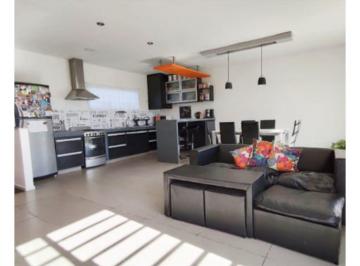 Casa de 3 ambientes, Chapadmalal · Casa de 3 Ambientes Amplia con Garaje, Jardín y Parrilla
