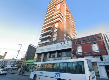 Departamento de 3 ambientes, Lanús · Venta Departamento de 3 Ambientes a 300 m de La Estación Lanús