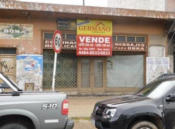 GEP-GEP-1141_2 · Excelente Inmueble Comercial a 3 Cuadras Plaza Sobre Av