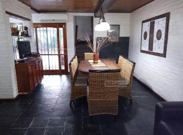 MCO-MCO-2555_2 · Casa 4 Ambientes. | Schmidel, Ulrico Al 7200