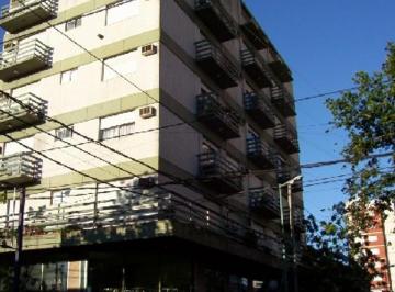 Departamento · 110m² · 4 Ambientes · Depto de Tres Dorm.. Retasado