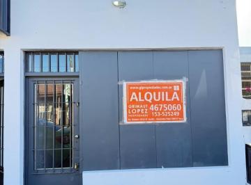 Local comercial · 30m² · Local en Alquiler Villa El Libertador