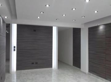 Departamento · 45m² · 2 Ambientes · Departamento en Alquiler con Patio!