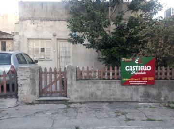 Casa de 3 ambientes, Lanús · Casa 3 Amb C/ent. de Auto y Patio Nuevo Valor