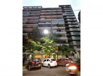 Departamento · 75m² · 5 Ambientes · San Martin 453. 3 Dorm. Frente Planta Baja Patio Oportunidad