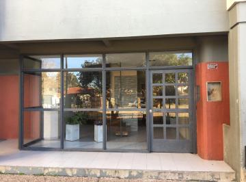 Departamento · 65m² · 4 Ambientes · 1 Cochera · Muy Lindo Dpto 4 Amb - Prensa Argentina 1900