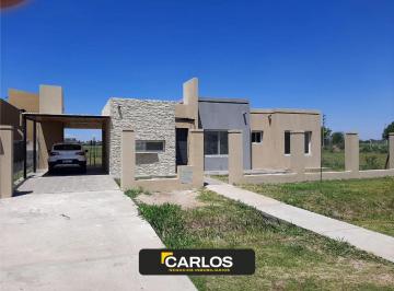 Casa · 145m² · 4 Ambientes · 2 Cocheras · Propiedad en Don Mateo