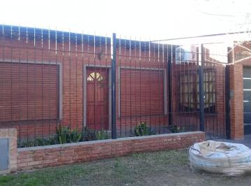 Casa · 100m² · Casa en Excelente Estado