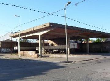 Bodega-Galpón · 400m² · Esquina de Aproximadamente 20x20