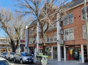 Oficina comercial de 1 ambiente, San Isidro · Excelente Oficina Al Frente, Piso 1° S/ Belgrano 440 San Isidro