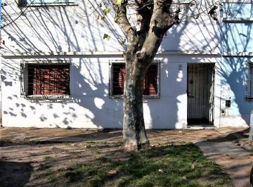 PH de 3 ambientes, Lomas de Zamora · PH Al Frente con Entrada Independiente /venta Directa