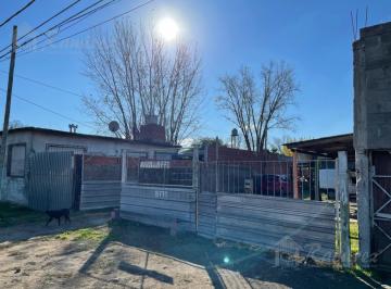 Casa · 70m² · 2 Ambientes · Departamentos en Venta - Francisco Alvarez, Moreno