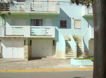 Departamento de 3 ambientes, San Bernardo · Depto. en 2 Ptas. C/ Cochera y Patio