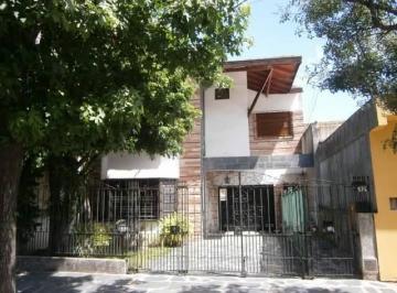 AVS-AVS-133_2 · Chalet 4 Ambientes en 2 Plantas y en PH