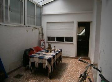 AVS-AVS-153_3 · T/casa 4 Amb. Al Frente, Excelente Zona Residencial y a ½ C