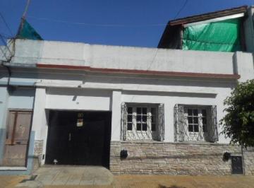 AVS-AVS-156_2 · Dpto. 3 Amb. C/cochera, Al Frente, Sin Expensas y con Entrad