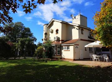 Casa de 4 ambientes, Campana · El Bosque Country Club Campana Alquiler Anual
