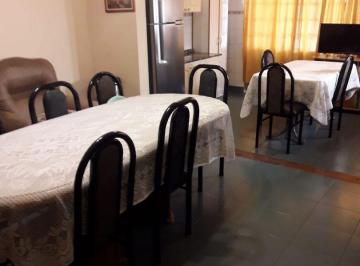 ATT-ATT-2594_2 · Casa 4 Ambientes. | Güemes 651