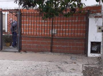 Casa de 5 ambientes, Lanús · Casa a Reciclar